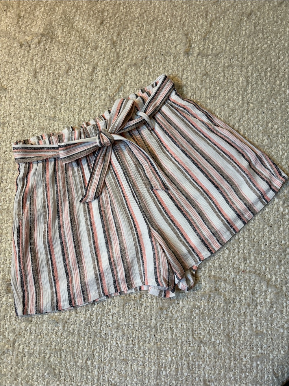 🌸 By & By Women’s Size Small Striped Paper Bag Shorts